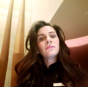 Meet your Posher, Ramona